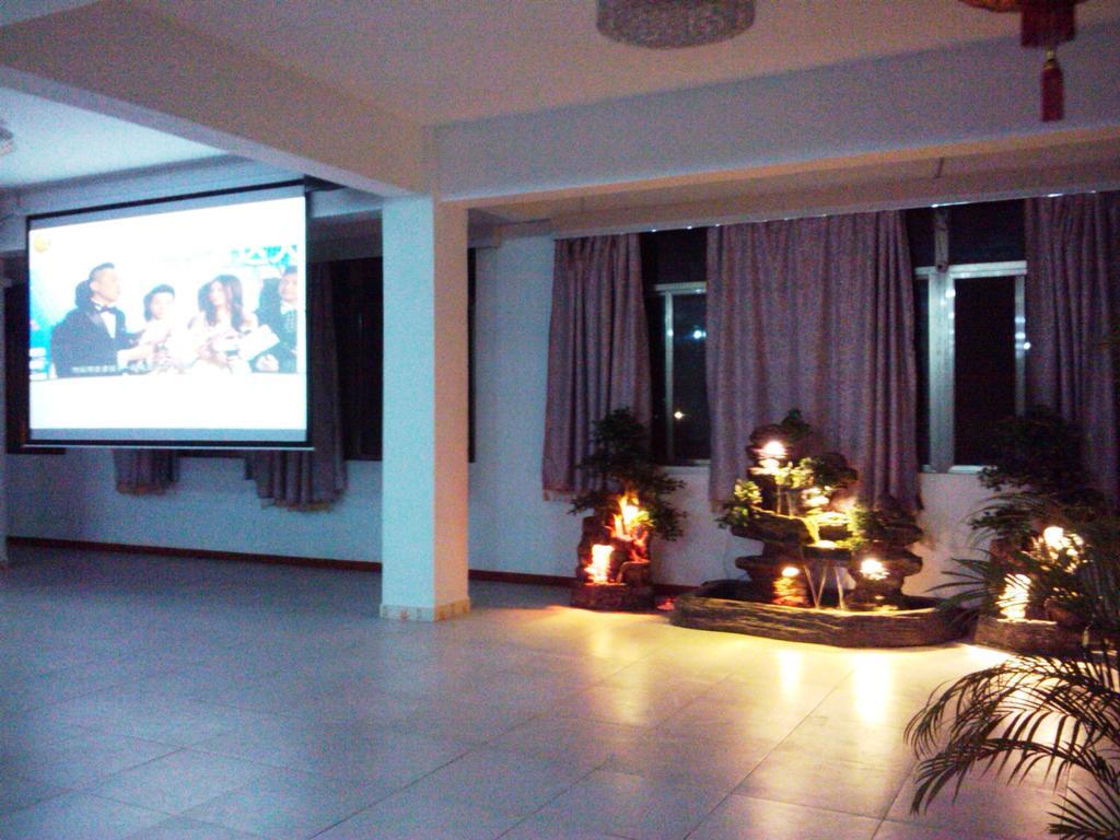 Airlines Business Hotel Port Vila Exteriör bild