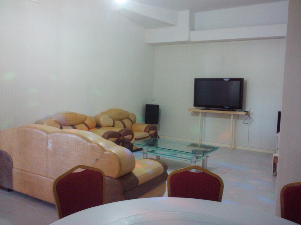 Airlines Business Hotel Port Vila Exteriör bild