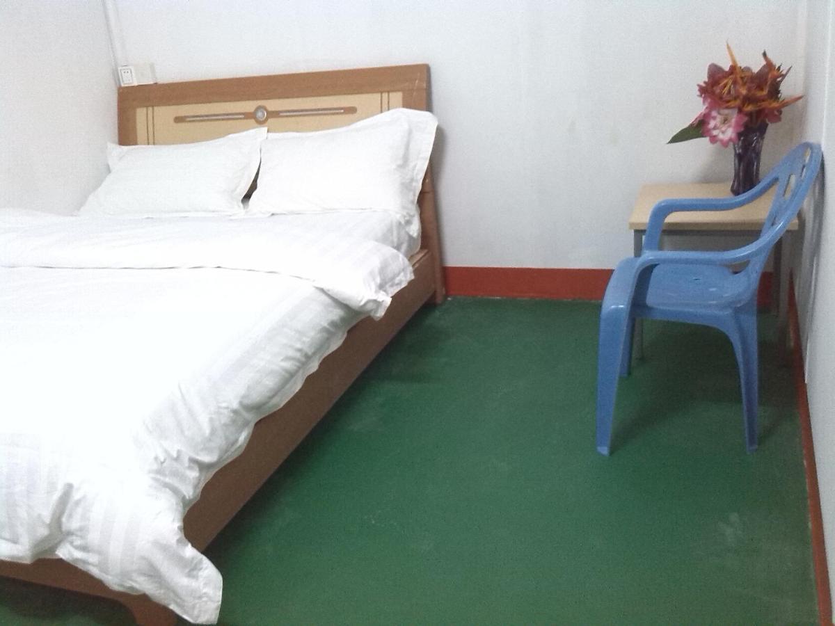 Airlines Business Hotel Port Vila Rum bild
